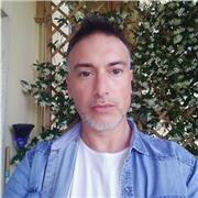 insegnante alle superiori di informatica e attualmente impiegato da 18 anni presso azienda informatica